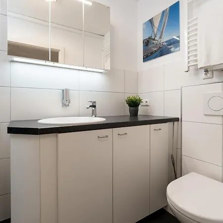 Hang 15 Seeblick 8 Apartment *