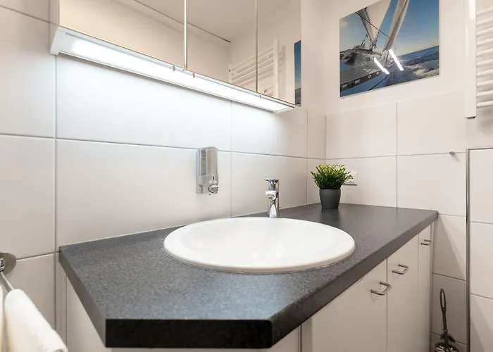 Hang 15 Seeblick 8 * Scharbeutz